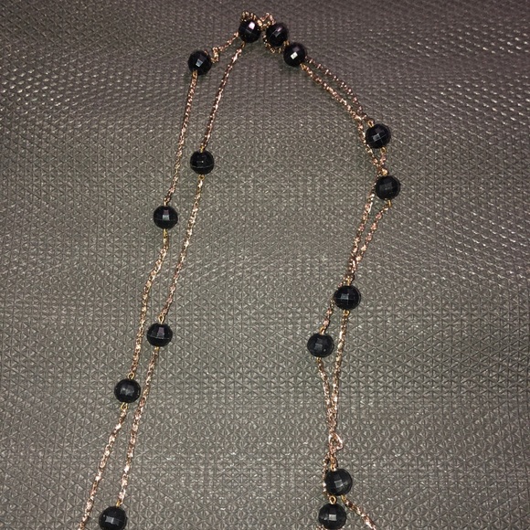long beaded gold necklace - Picture 4 of 4